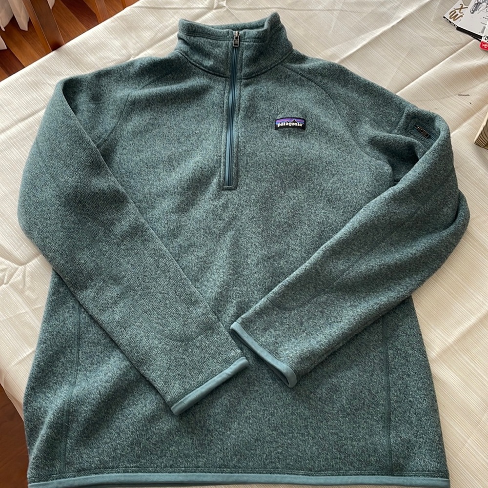 EUC Patagonia Women’s 1/4 Zip Large